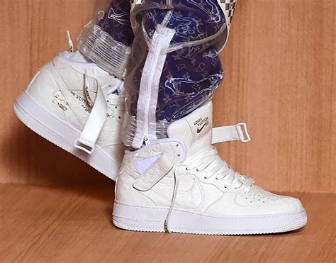 white louis vuitton air force 1 shoe laces|louis vuitton af1 shoes.